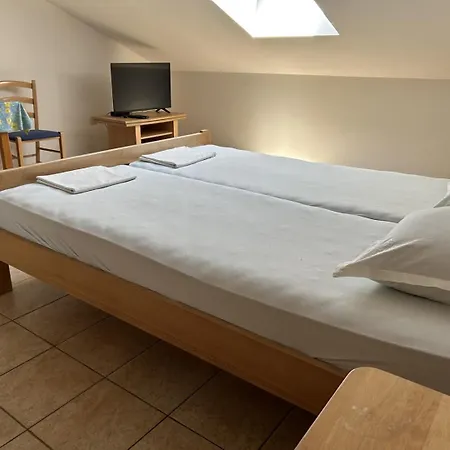 Janja Guest house